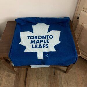 Toronto Maple Leafs Fleece Throw / Blanket
